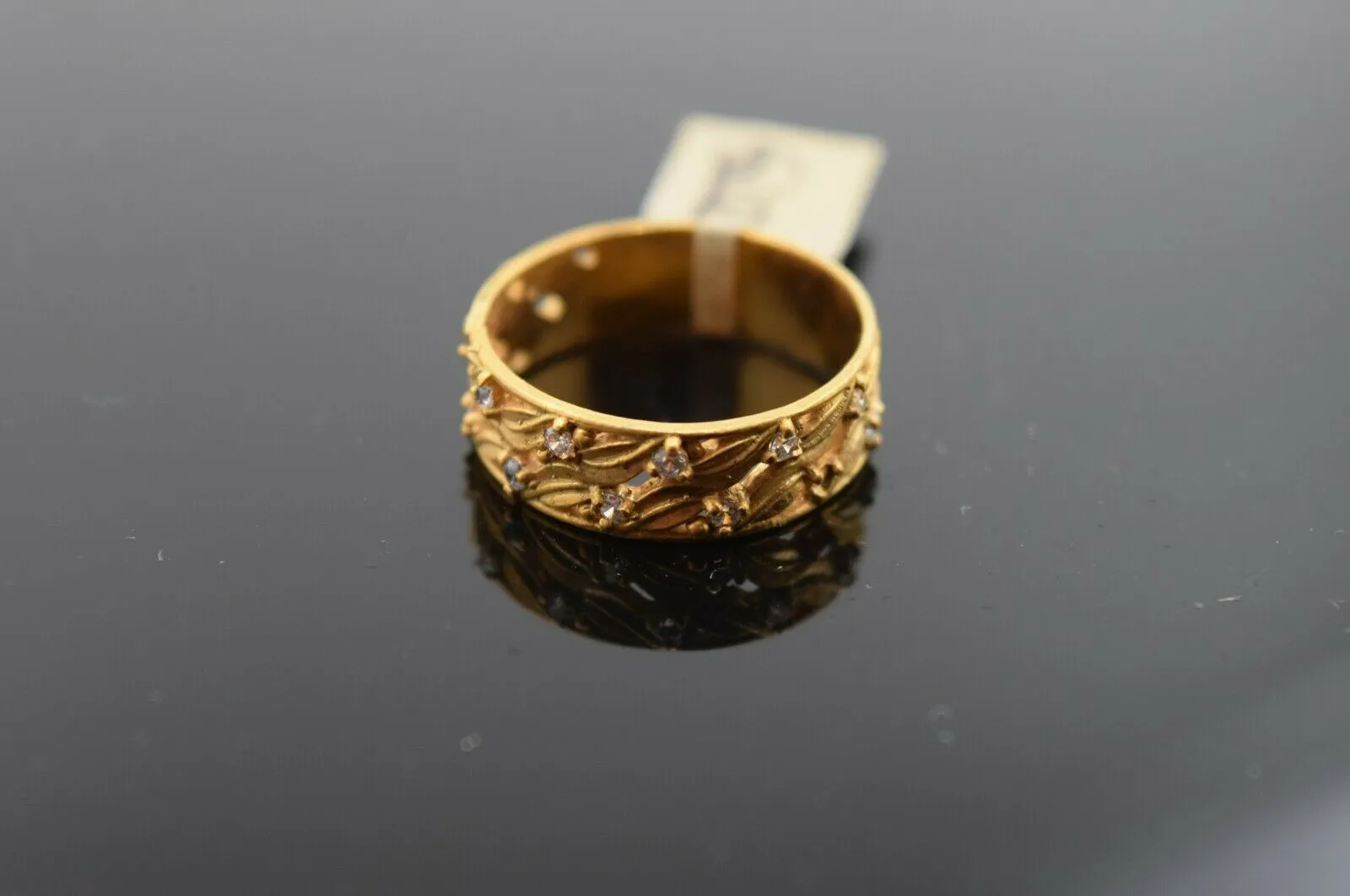 22k Gold Ring Ladies Band Size 7.75 Elegantly Charm Resizable - R2588MON