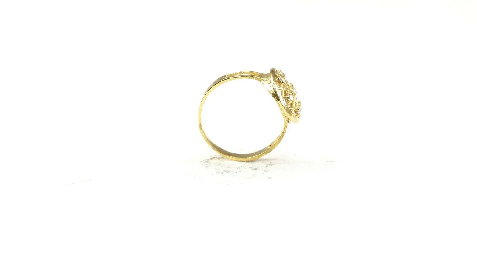 22k Ring Solid Gold ELEGANT Charm Ladies Band SIZE 8.25 RESIZABLE r2540mon