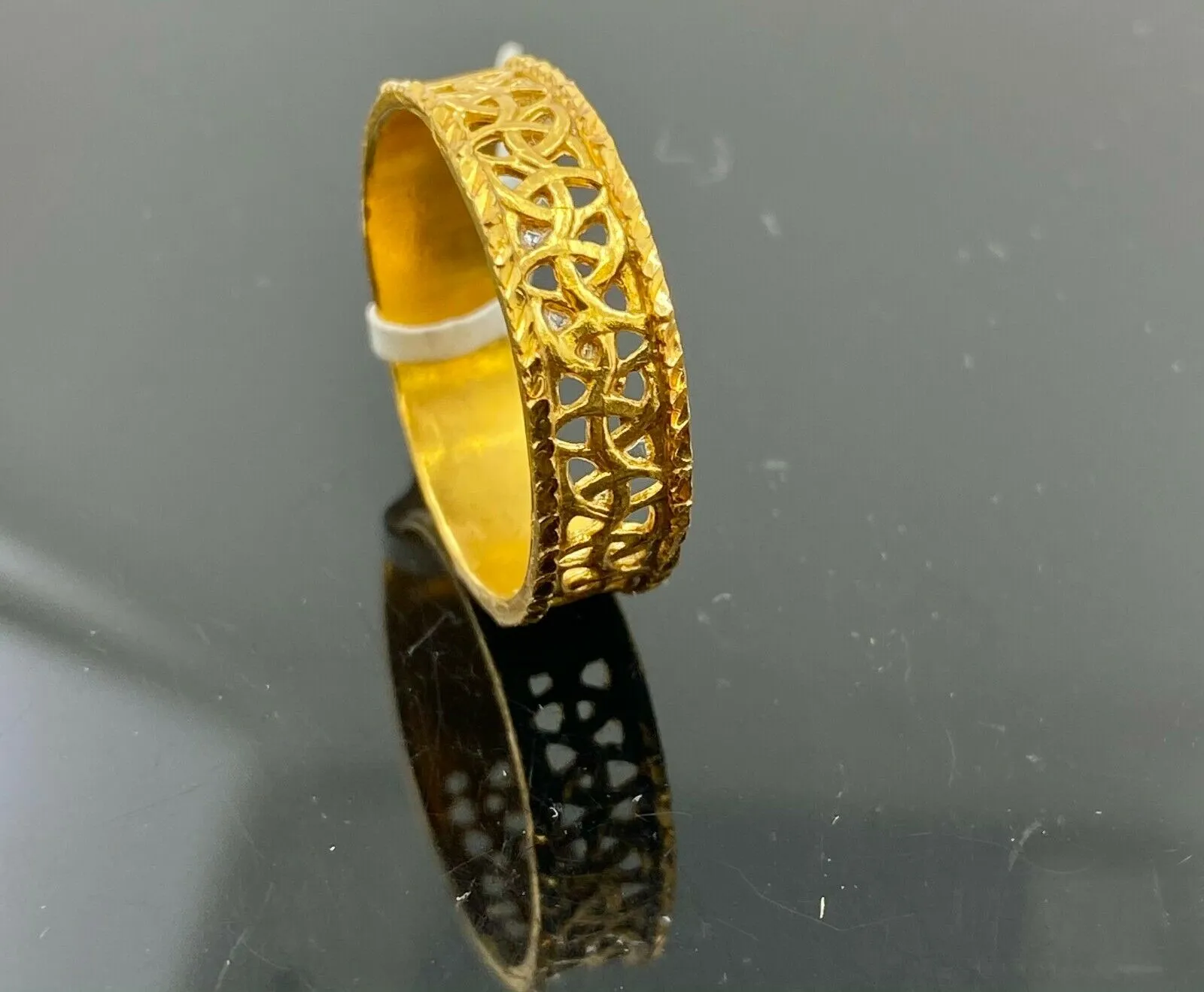 22k Ring Solid Gold Elegant Diamond Cut Design Ladies Ring Size R2053 mon