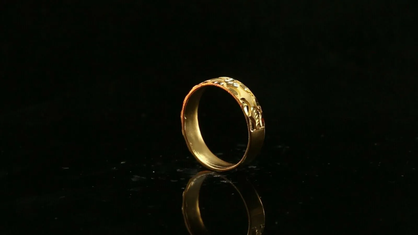 22k Ring Solid Gold Elegant Diamond Cut Ladies Ring Size R2056 mon