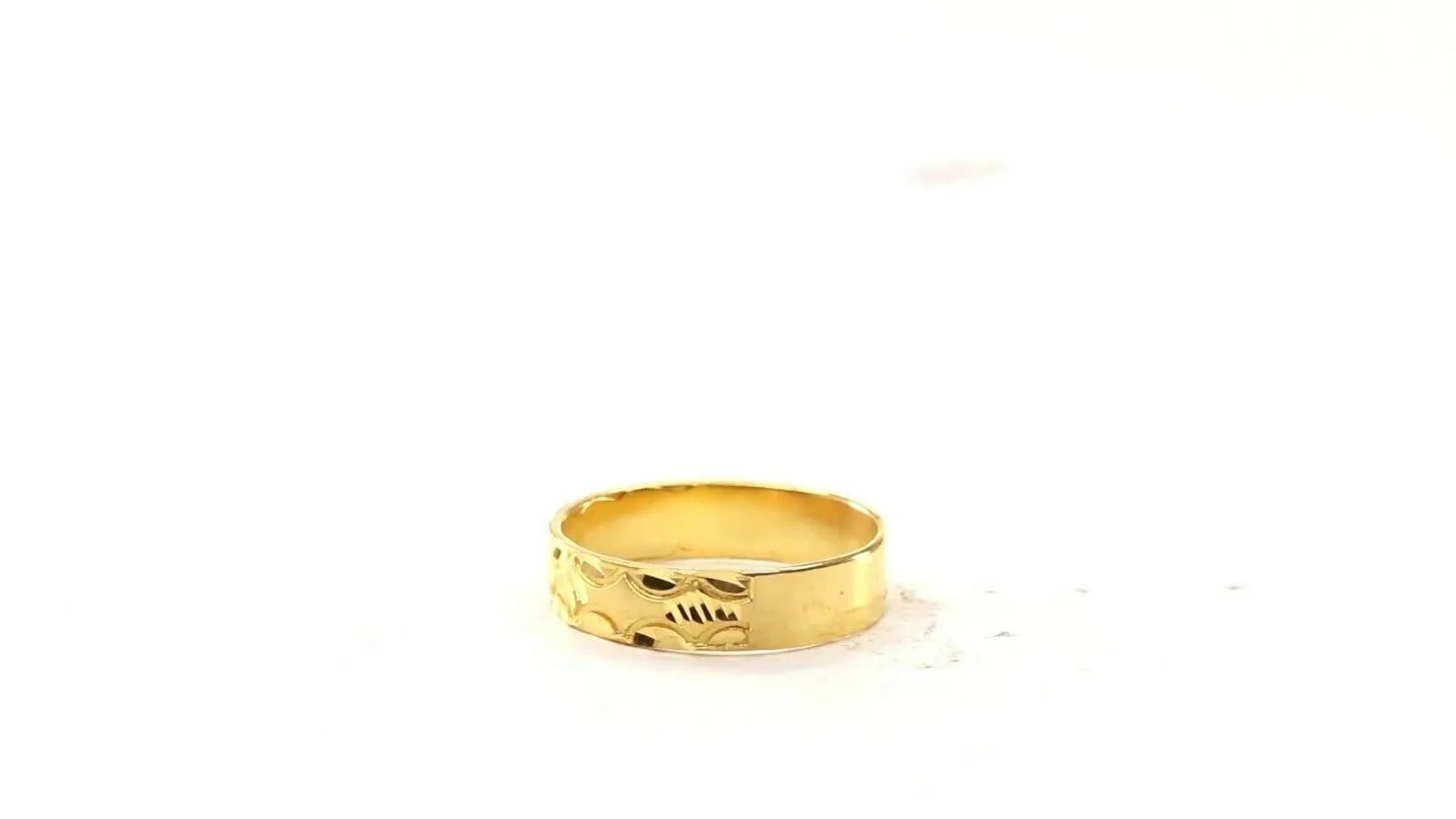 22k Ring Solid Gold Elegant Diamond Cut Ladies Ring Size R2056 mon