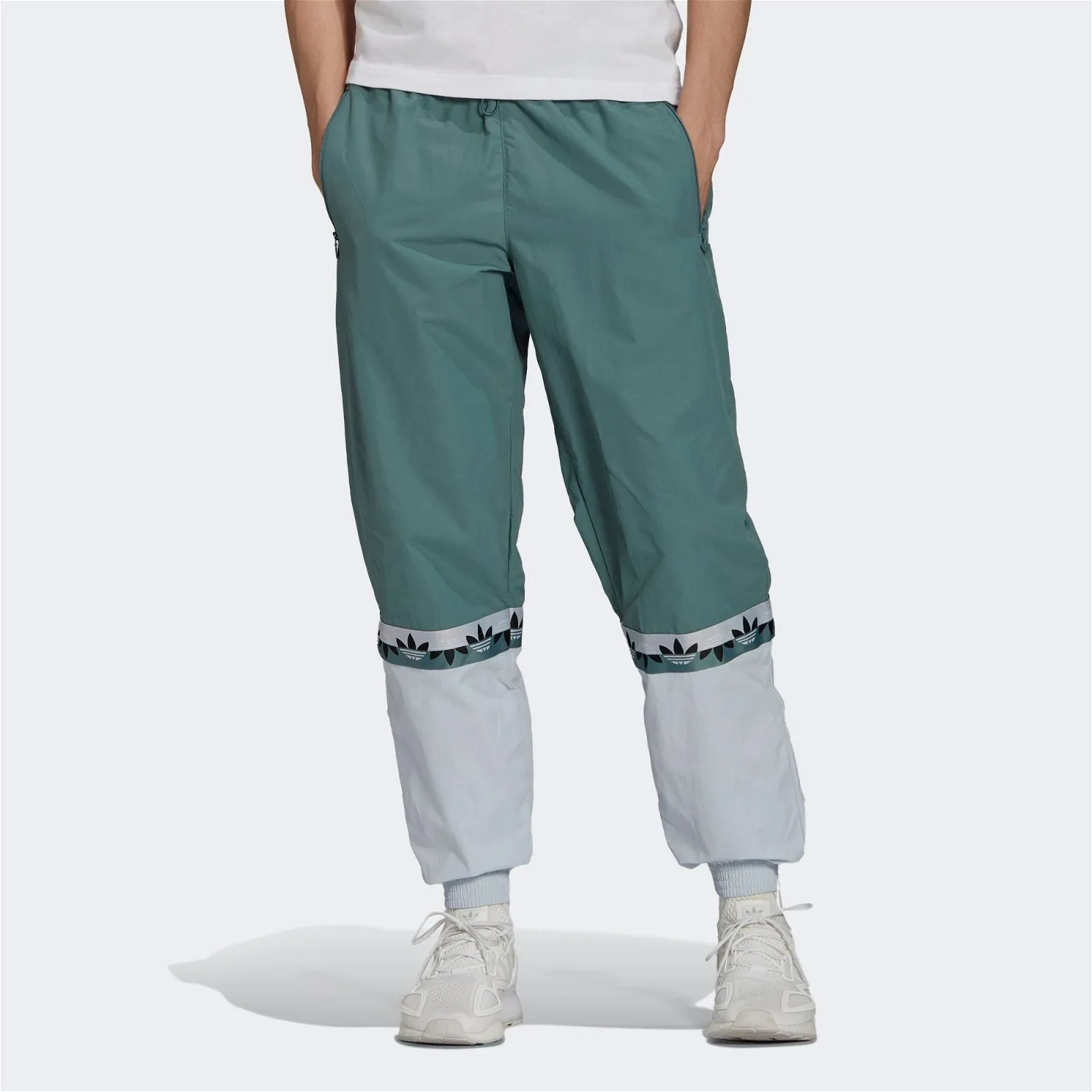 adidas Originals Adicolor Sliced Trefoil Joggers - Hazy Emerald / Halo Blue