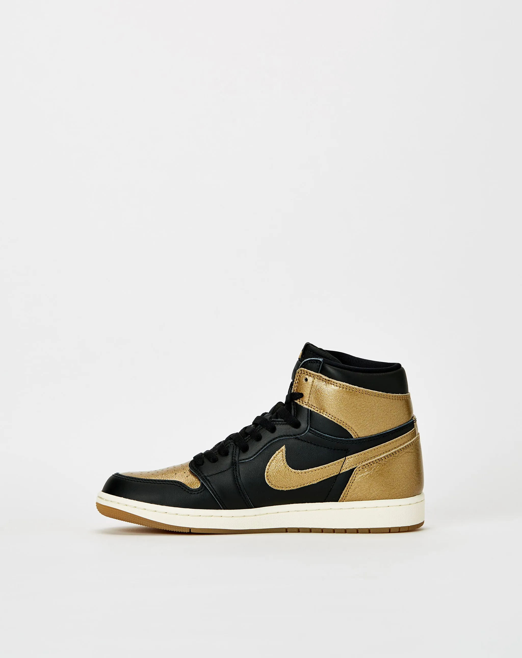 Air Jordan 1 Retro High OG - Shop Now