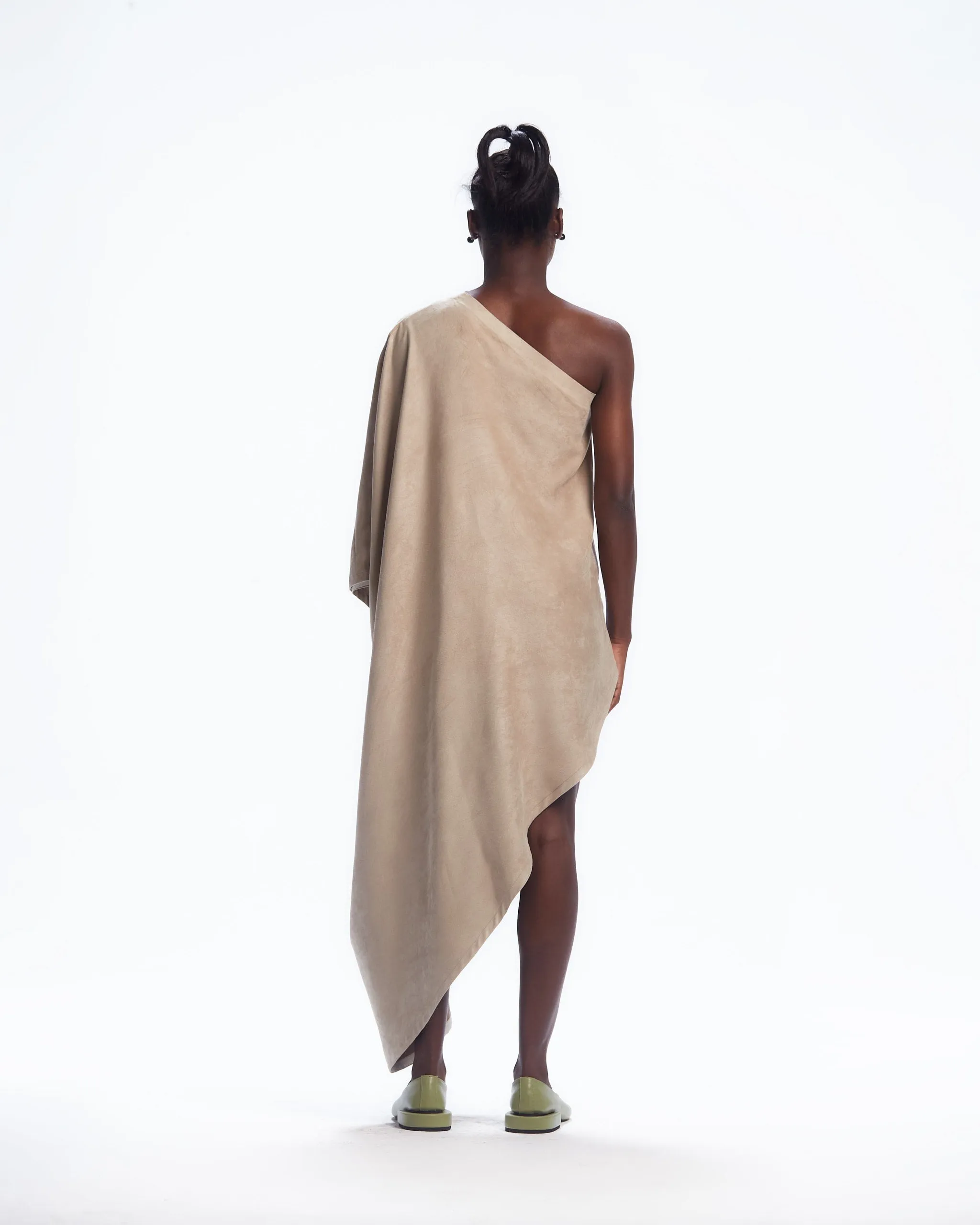 AJABENG Kuukuwa Asymmetrical One-Shoulder Dress