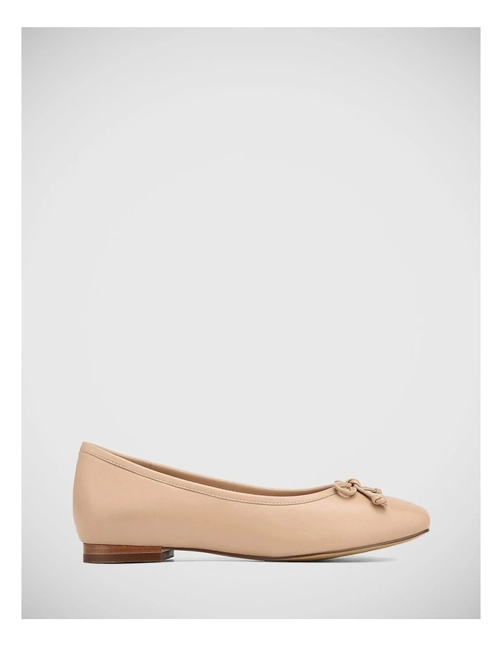 Aleisha Leather Flat in Pink