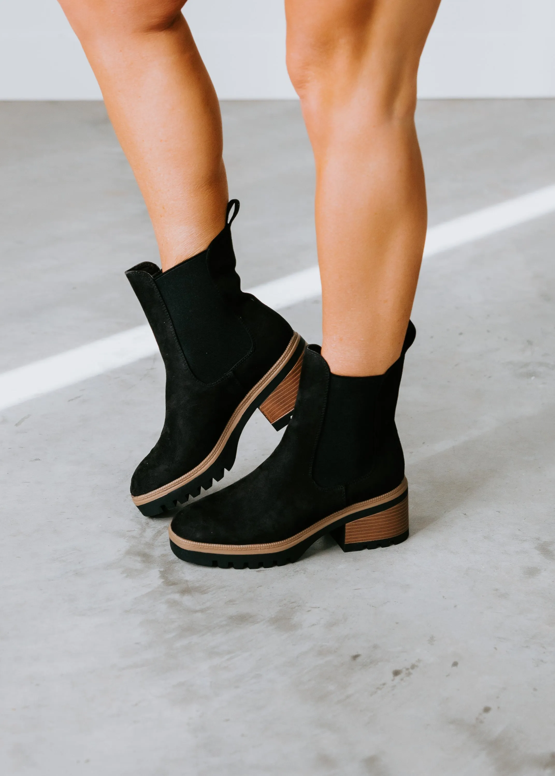 Avah Lug Platform Boots