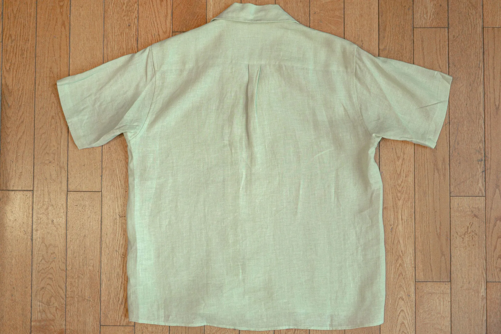 Spread Collar Shirt in Celadon Belgian Linen by Blluemade.