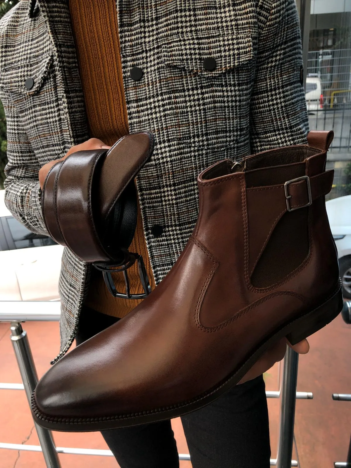 Chelsea Buckle Detail With Classic Leather Boots Brown