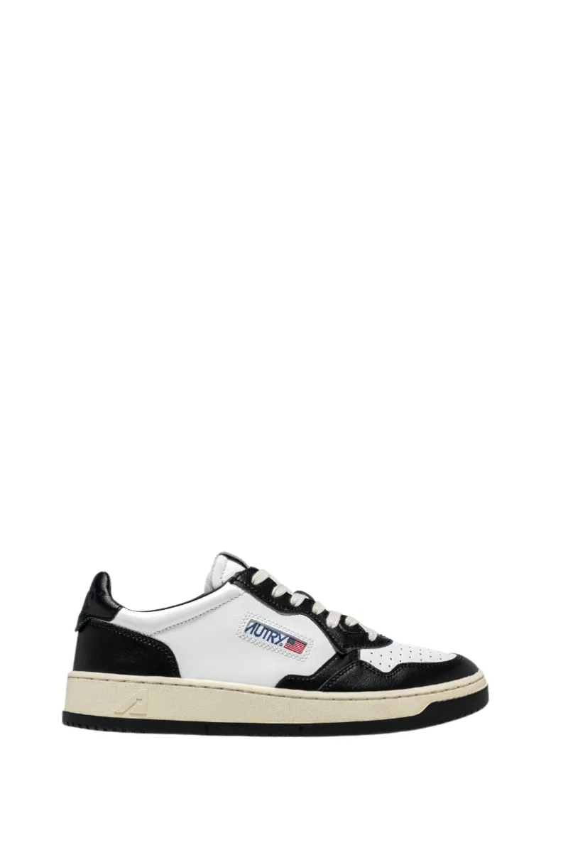 Chic Low Bicolor Sneaker for Women