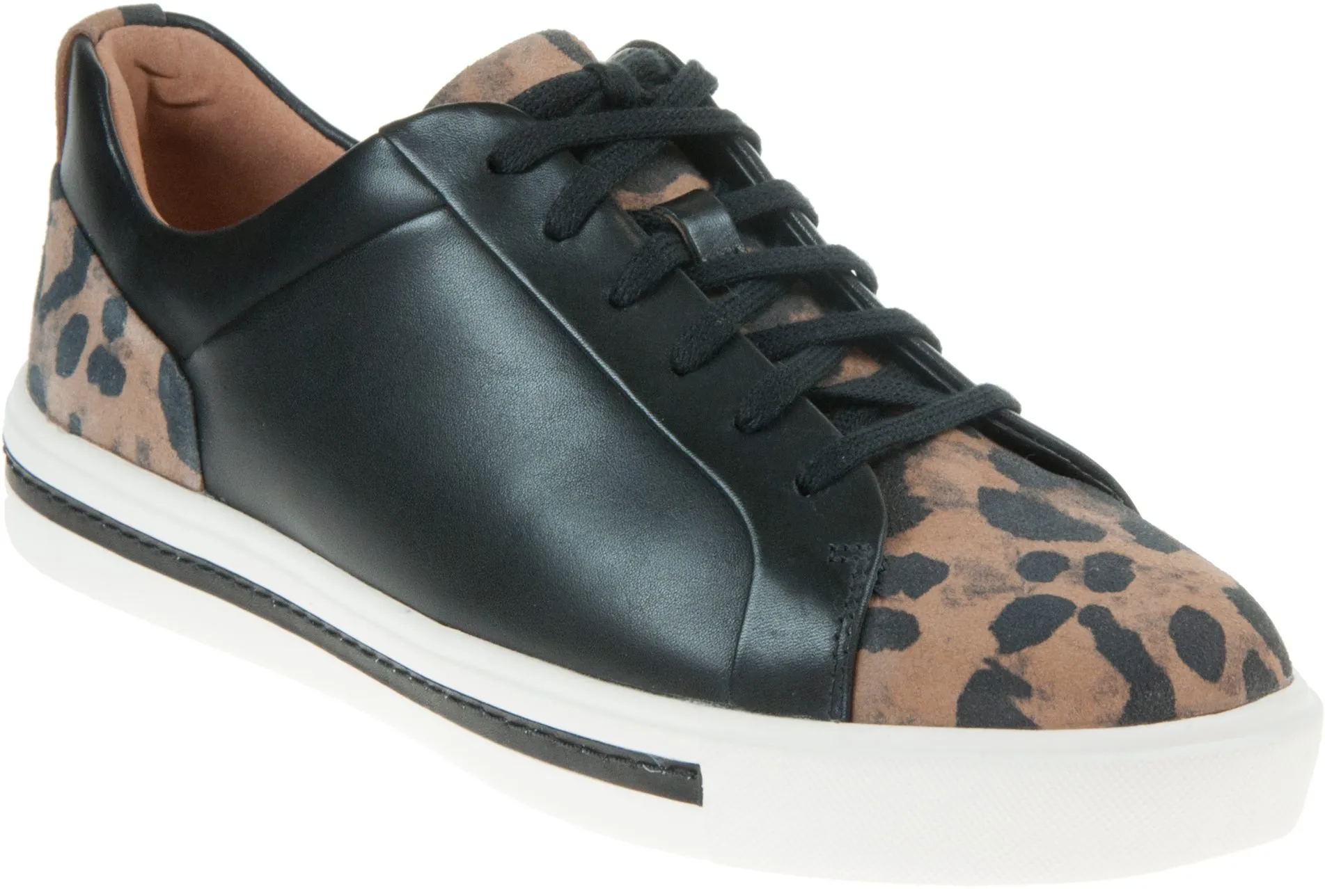 Clarks women's Un Maui Lace sneaker - Shop now.