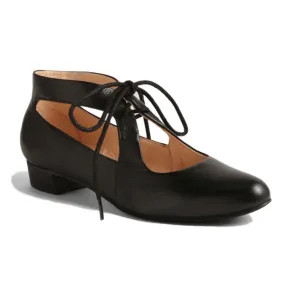 Django & Juliette Ewing Black Women's Shoes