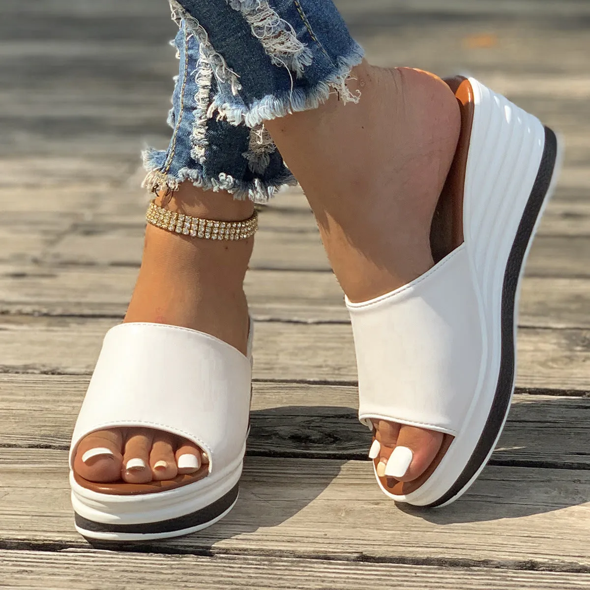 Fashionable Fish Mouth Wedges Sandals