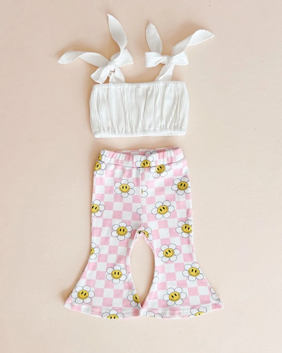 Flare Smiley Daisy Set