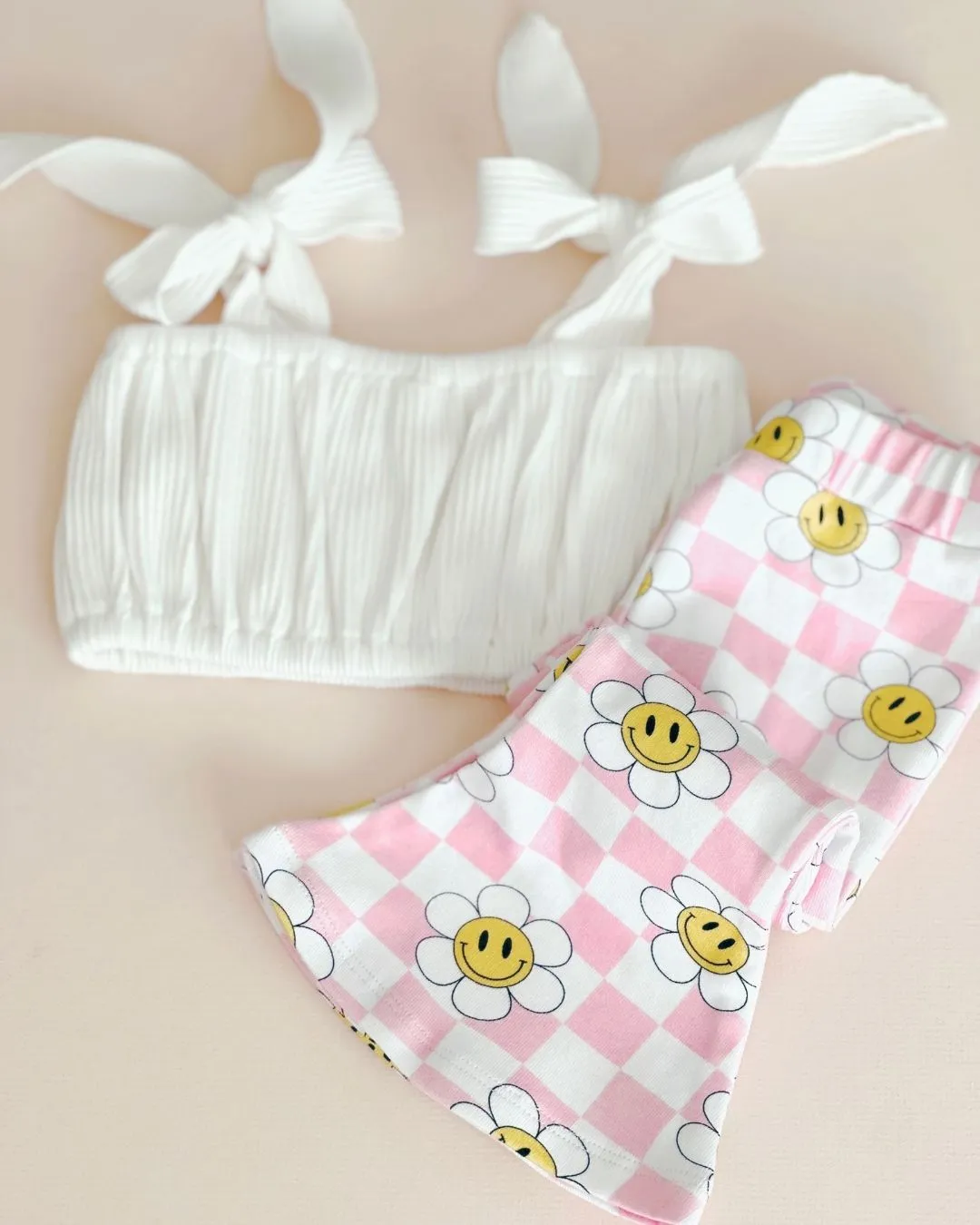 Flare Smiley Daisy Set