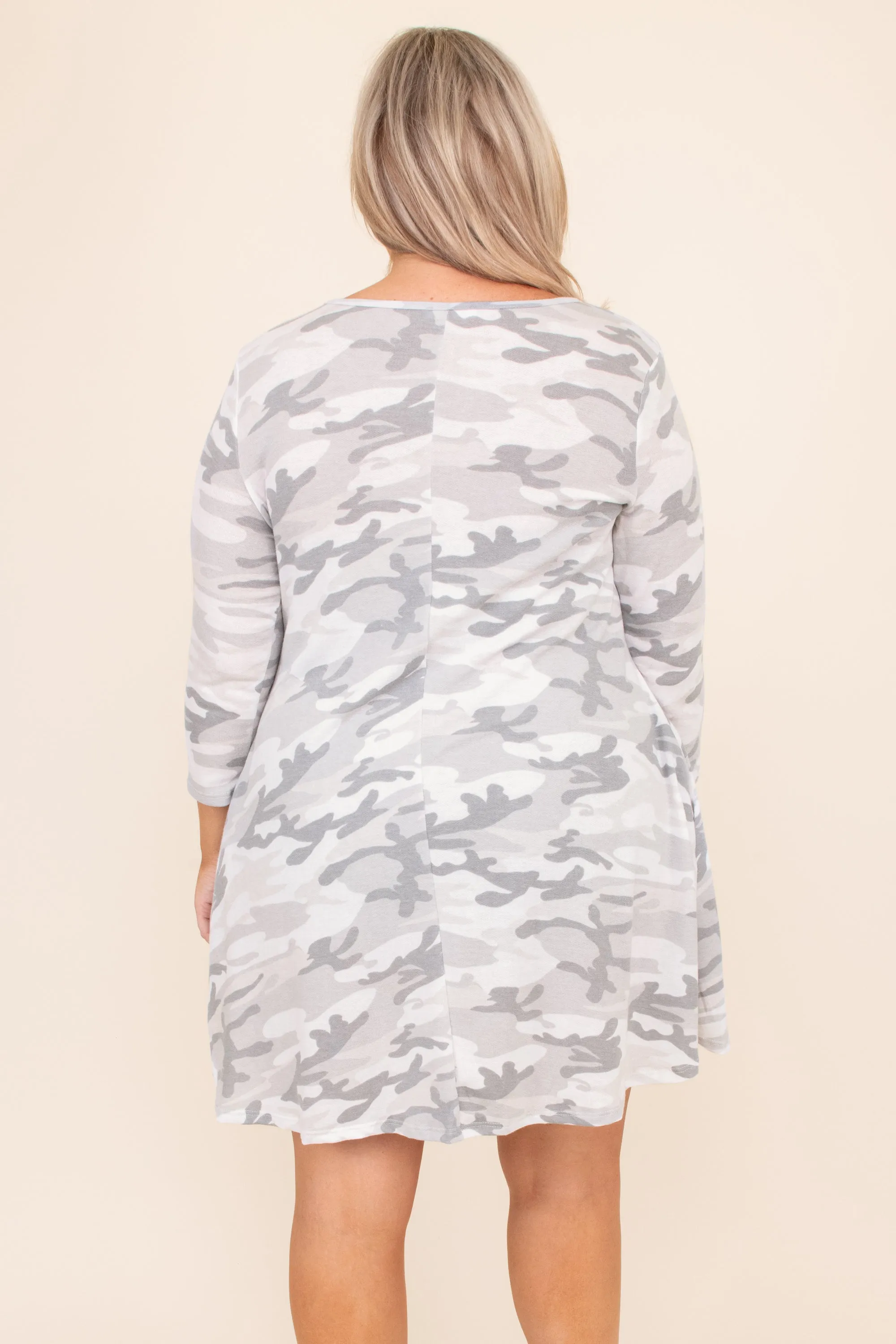 Grey Camo Dress for Continuous Searching