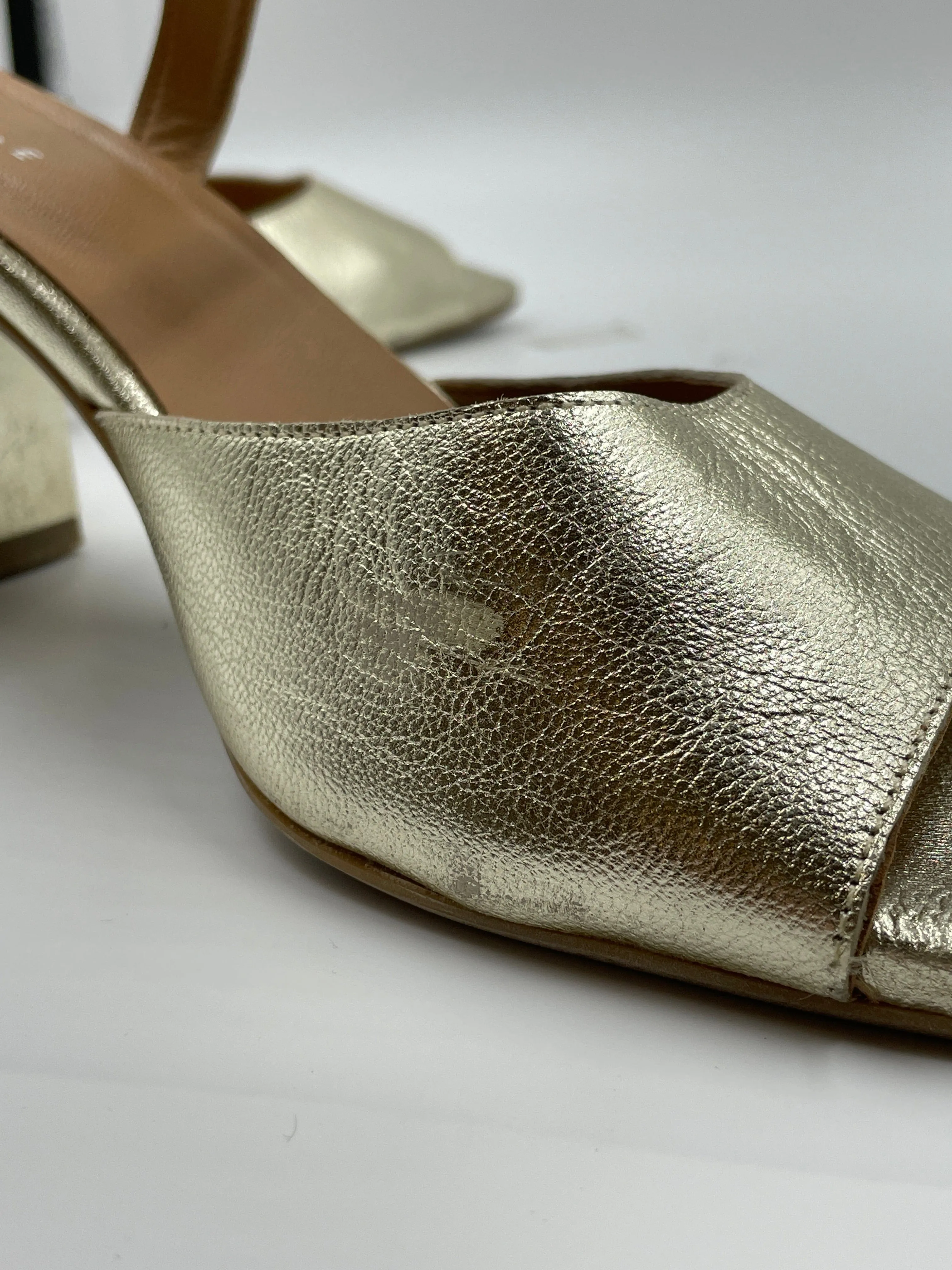 Imperfect Gold Zamora Heel