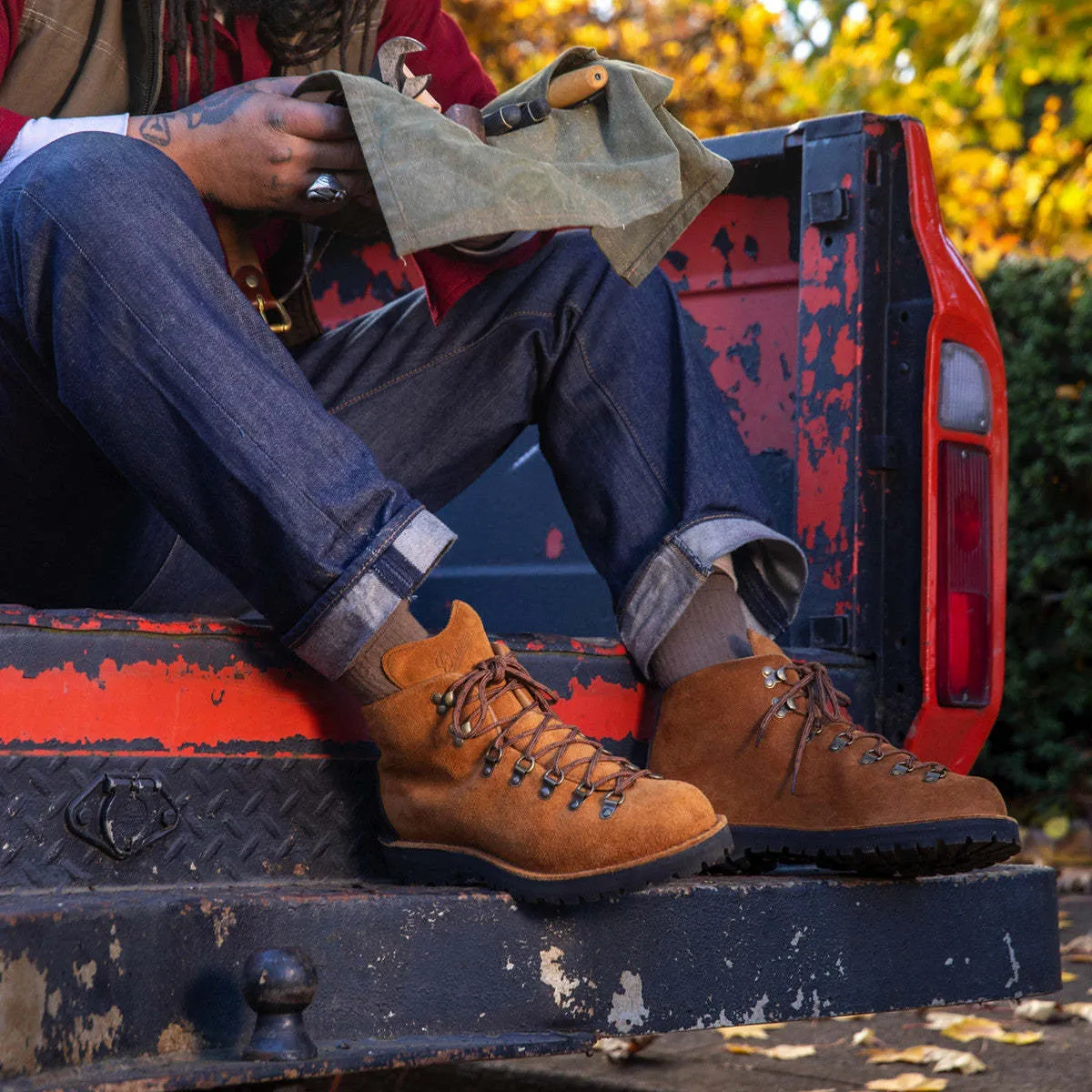 Light Wallowa Mountain Boots