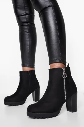 O Ring Pull Zip Side Block Heel Booties