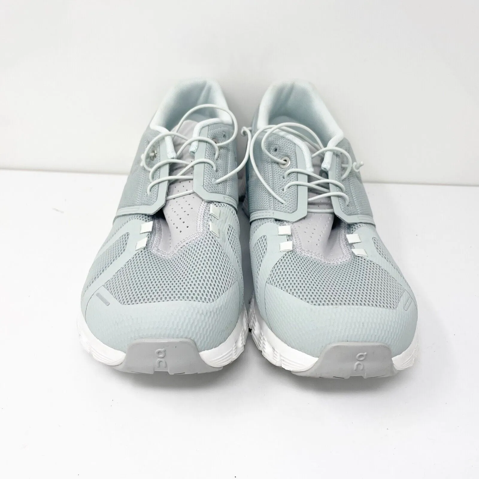 On Mens Cloud 5 Gray Running Shoes Sneakers Size 9.5