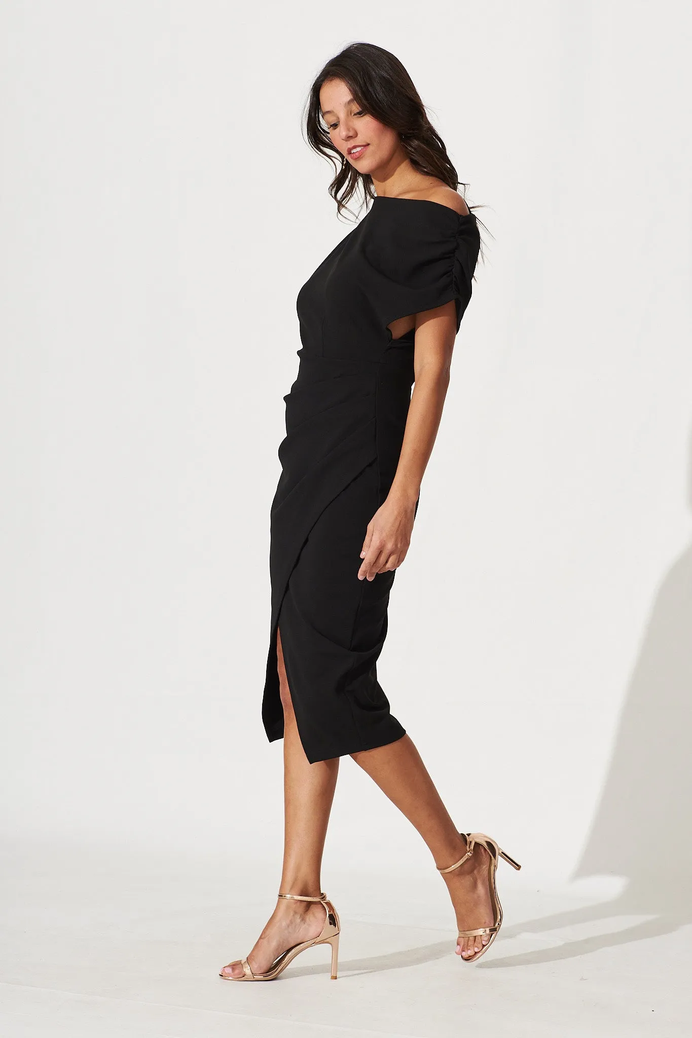 Phoenix Off Shoulder Midi Dress In Black