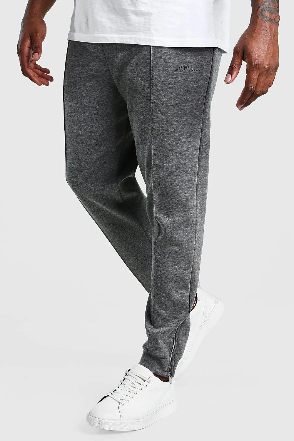 Plus Size MAN Signature Pintuck Joggers | boohooMAN UK