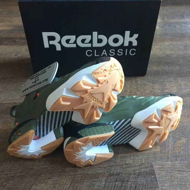 Reebok: Instapump Fury OG Sneakers