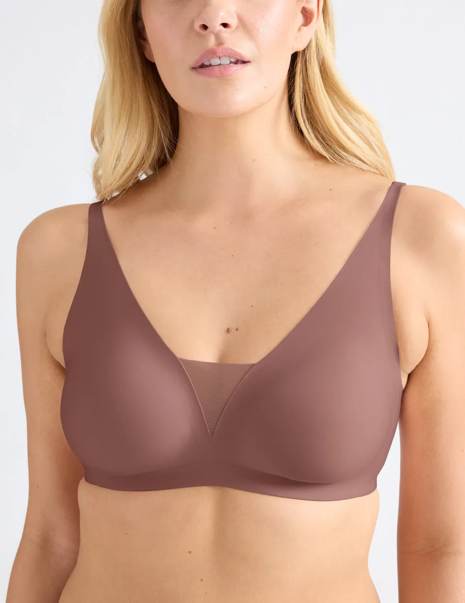 Revolution Shadow Mesh Bra