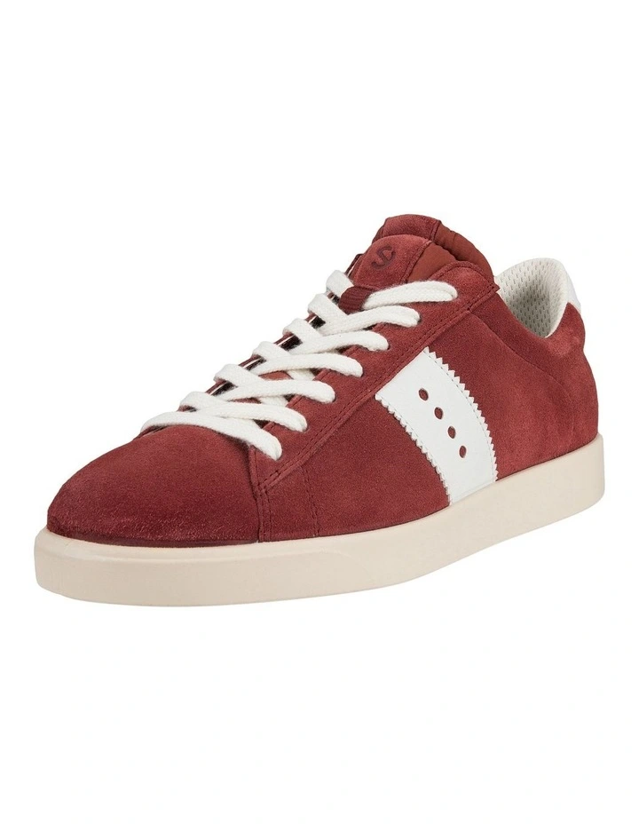 Street Lite Sneaker in Red