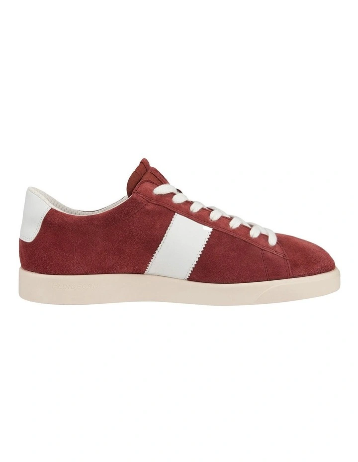 Street Lite Sneaker in Red