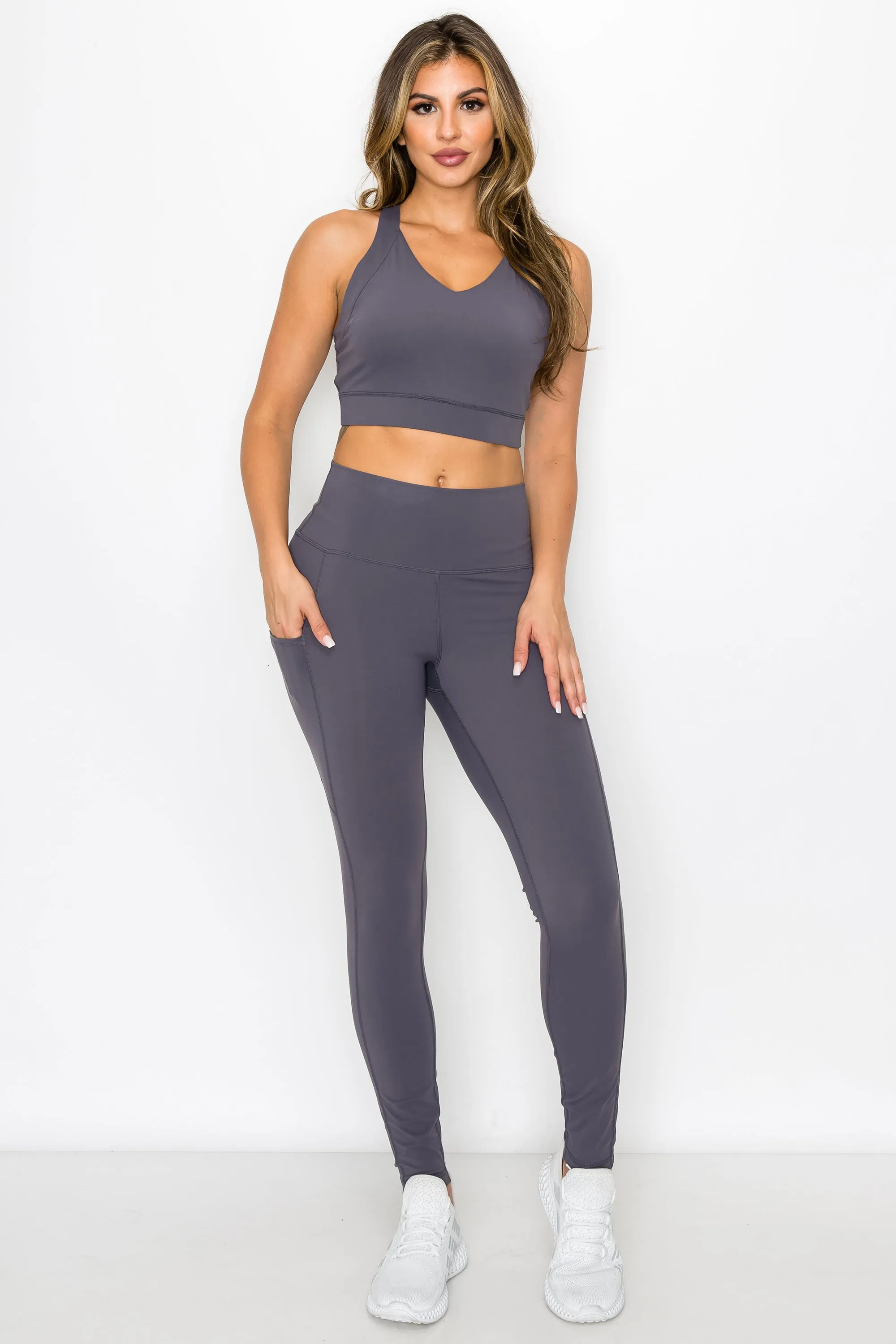 SUPER SOFT Sport Bra and Leggings Active Set with Pockets