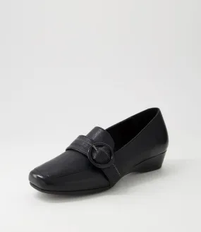 SUPERSOFT Racie2 Black Leather Wedges