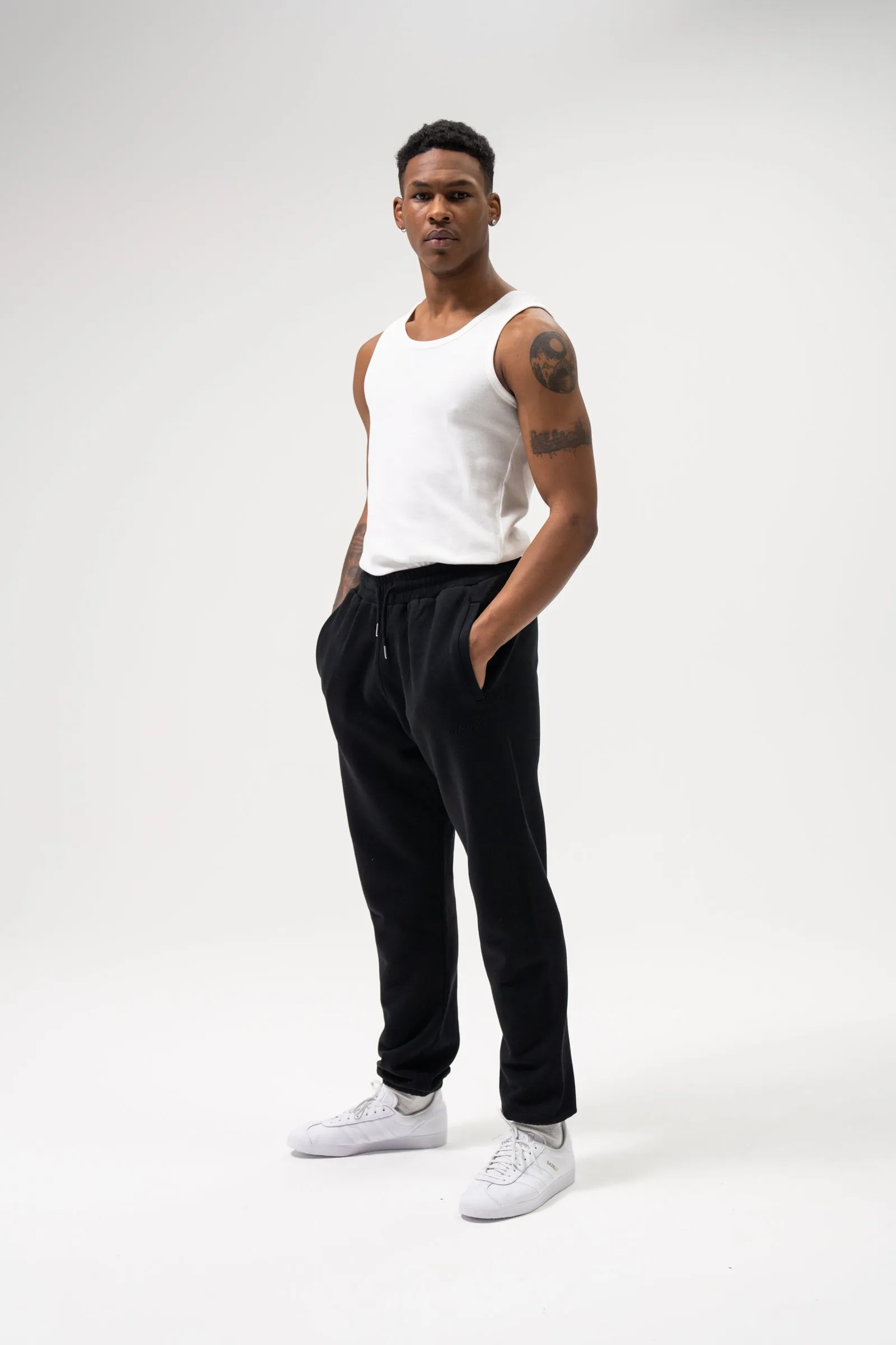 SUSTAIN BLACK JOGGERS