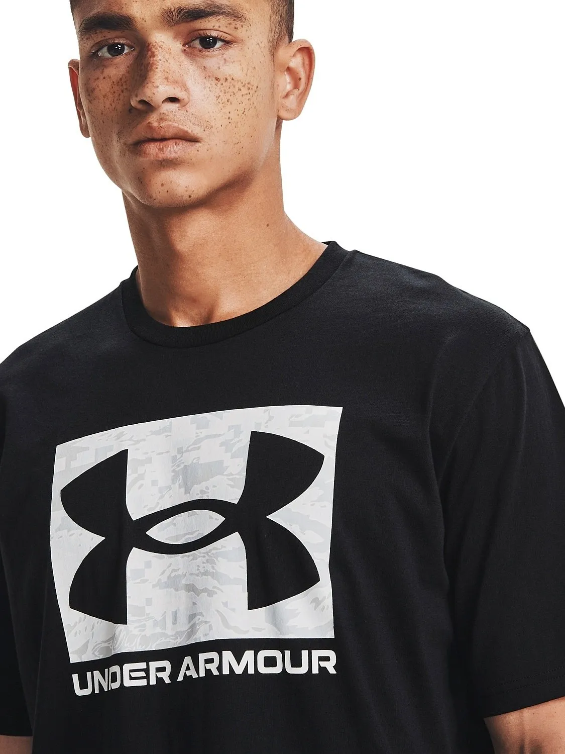 T-Shirt Under Armour ABC Camo Boxed Logo - 001/Black - men´s