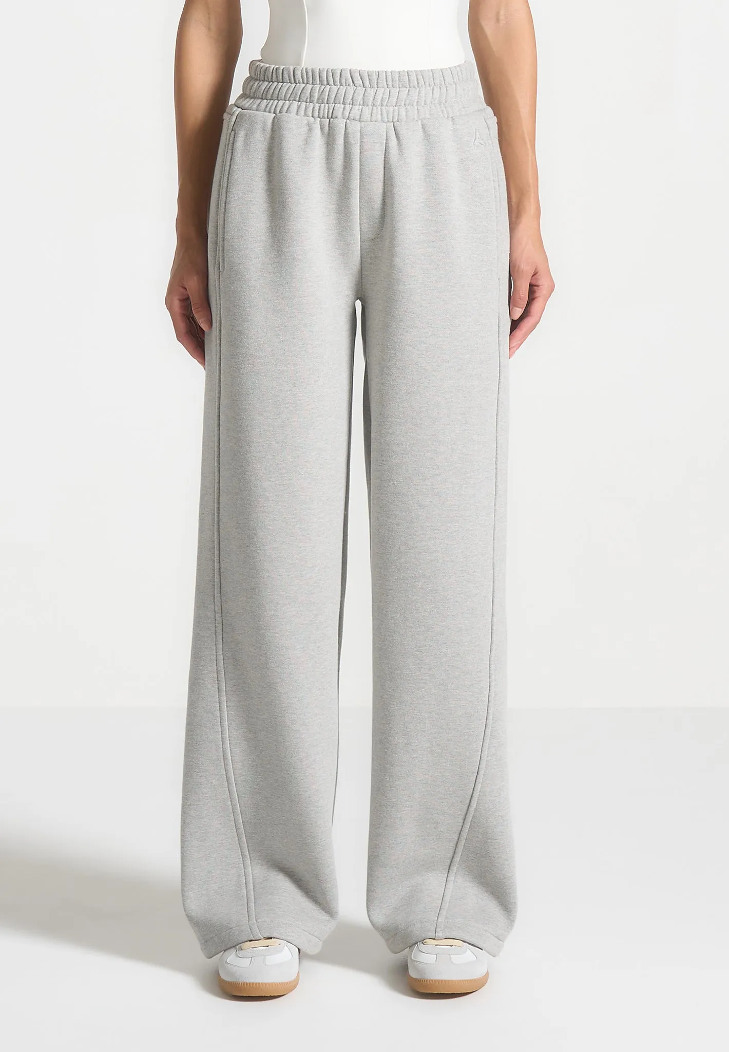 ternelle Relaxed Joggers - Grey