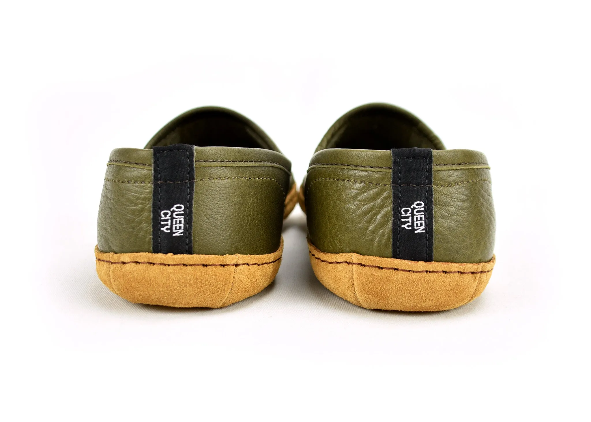 Vermont House Shoes®: Loafer - Olive