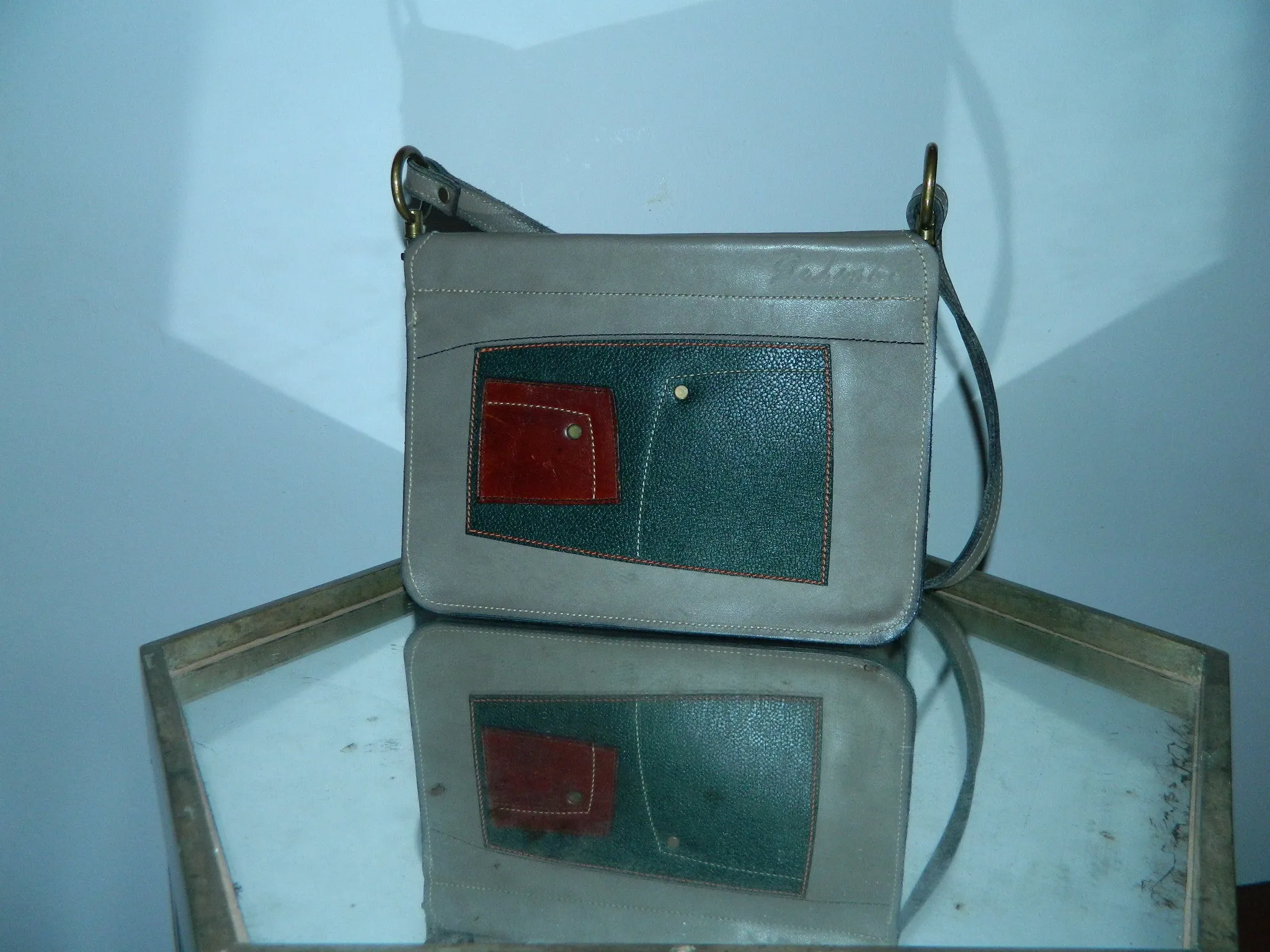 vintage 1970s patchwork leather bag / gray leather hinged top shoulder purse