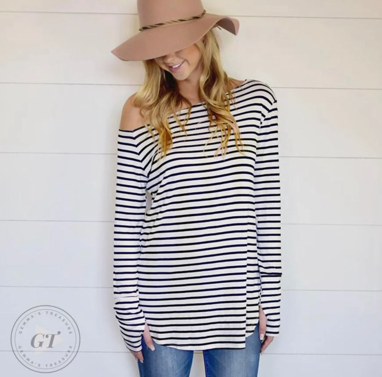 Off Shoulder Thumbhole Black White Top