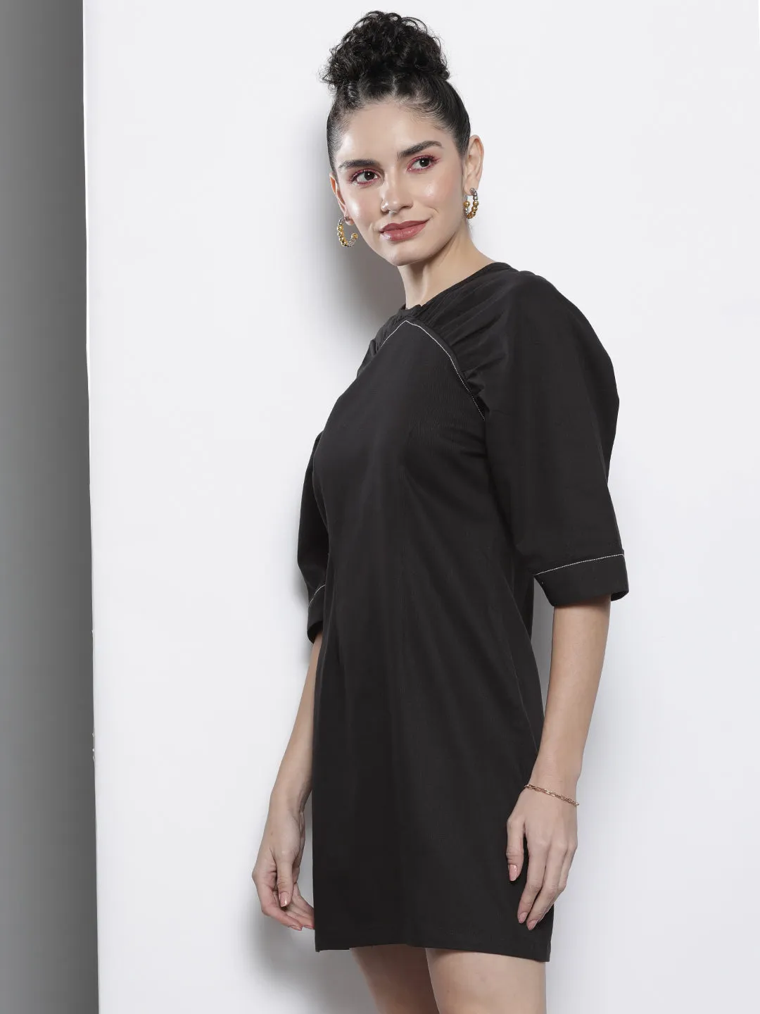 Women Black Twill Volume Shoulder Shift Dress