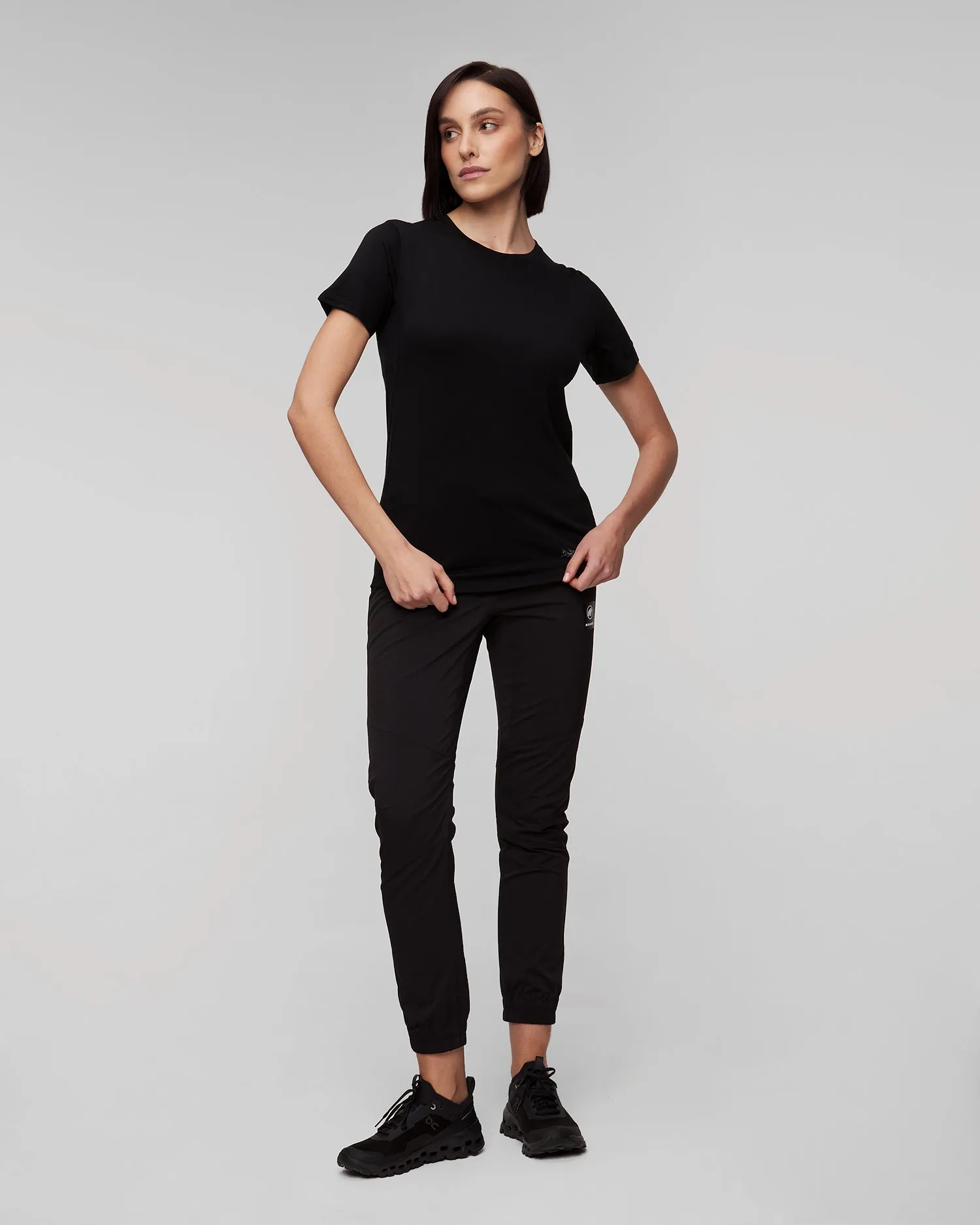 Women’s black T-shirt Arcteryx Lana MW Crew SS W x000007443-2291